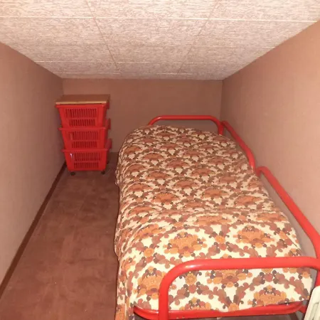 5 Confini Lägenhet